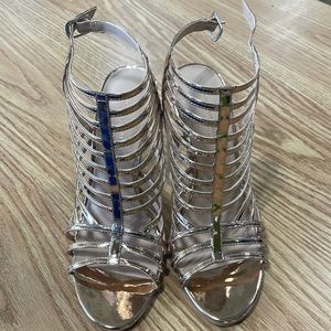 Very sexy Bronze heels